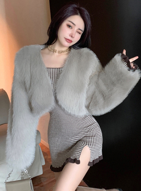 毛绒绒高级小香风短款外套女秋冬2024新款小个子百搭皮草开衫上衣