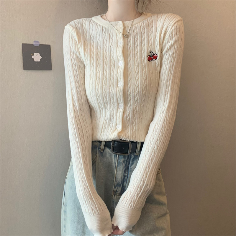 韩系chic甜美刺绣针织外套女春秋2026新款短款毛衣开衫外搭上衣bm