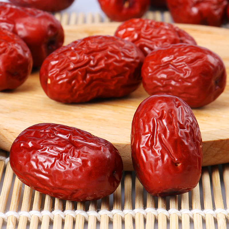 2025年新疆若羌灰枣红枣果肉厚实皮薄核小