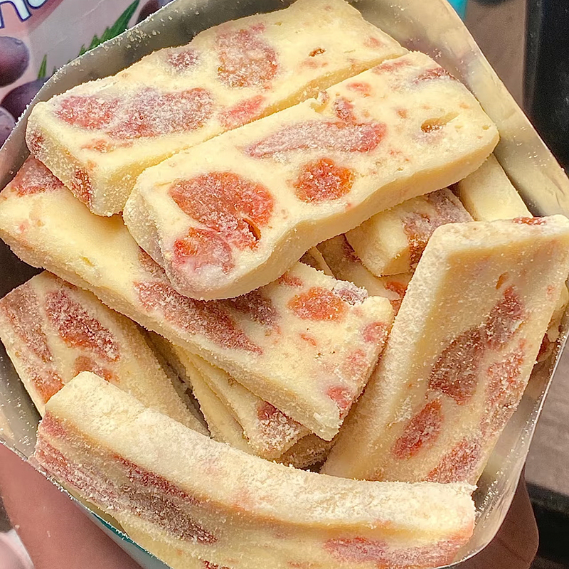 芒果干之恋奶糕草莓牛轧糖办公室营养健康网红年货小零食休闲食品