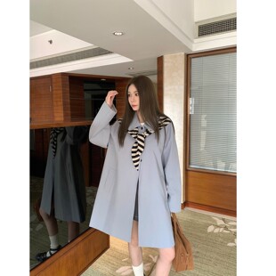 米花家 三色翻领风衣外套/两色条纹披肩