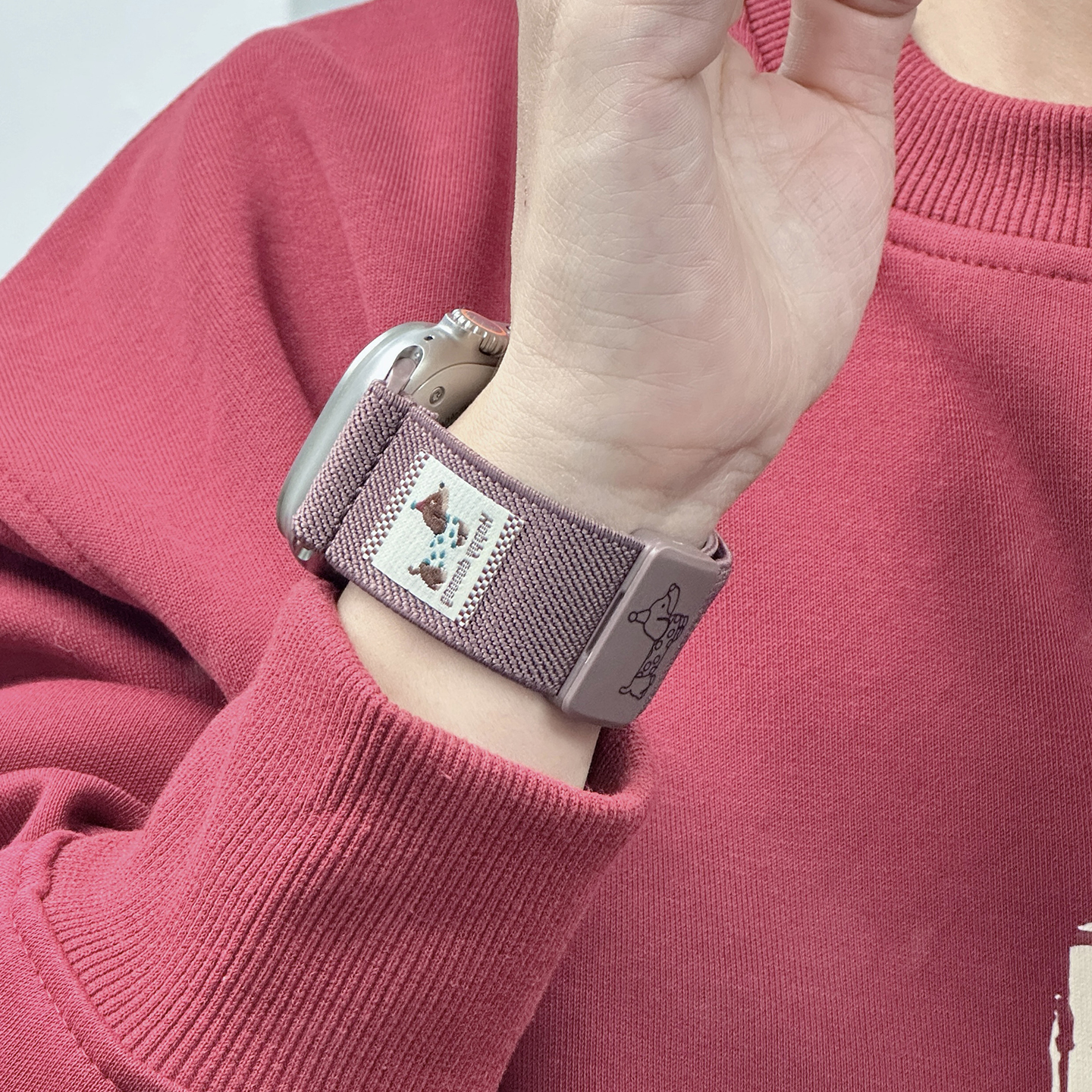 可爱腊肠狗适用iwatch10苹果手表applewatch9手表表带s11卡通s7超好看Ultra2新款45SE简约s6女S8个性小众情侣