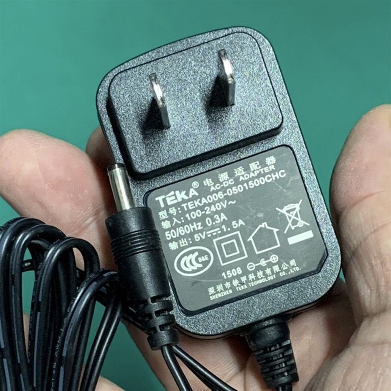 天猫魔盒青春版M11 T17 T18电源线5V1.5A电源适配器充电线