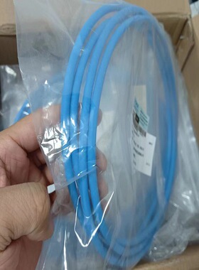 日本OMRON欧姆龙工业以太网电缆XS6W-6LSZH8SS300CM-B