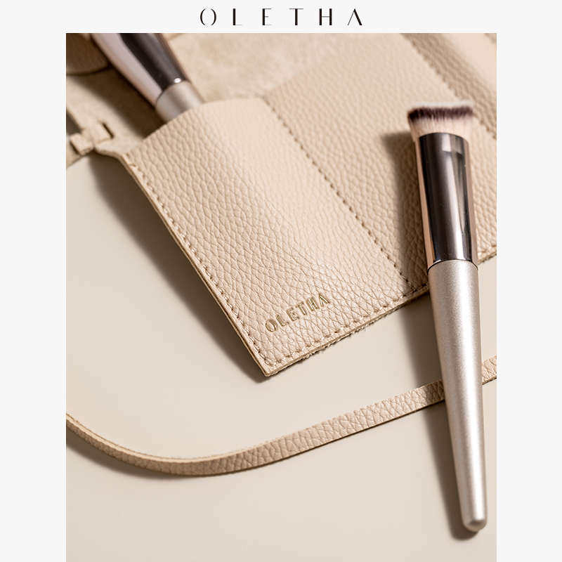 OLETHA新款轻奢皮质化妆刷具专用随身卷袋旅行便携防尘收纳小包