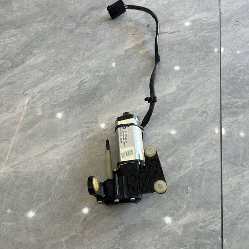 宝马F18方向盘马达520Li523Li528Li530Li535Li方向盘调节电机