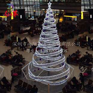飞机场航站楼热销圣诞树室内大型圣诞树易组装发光铁艺树