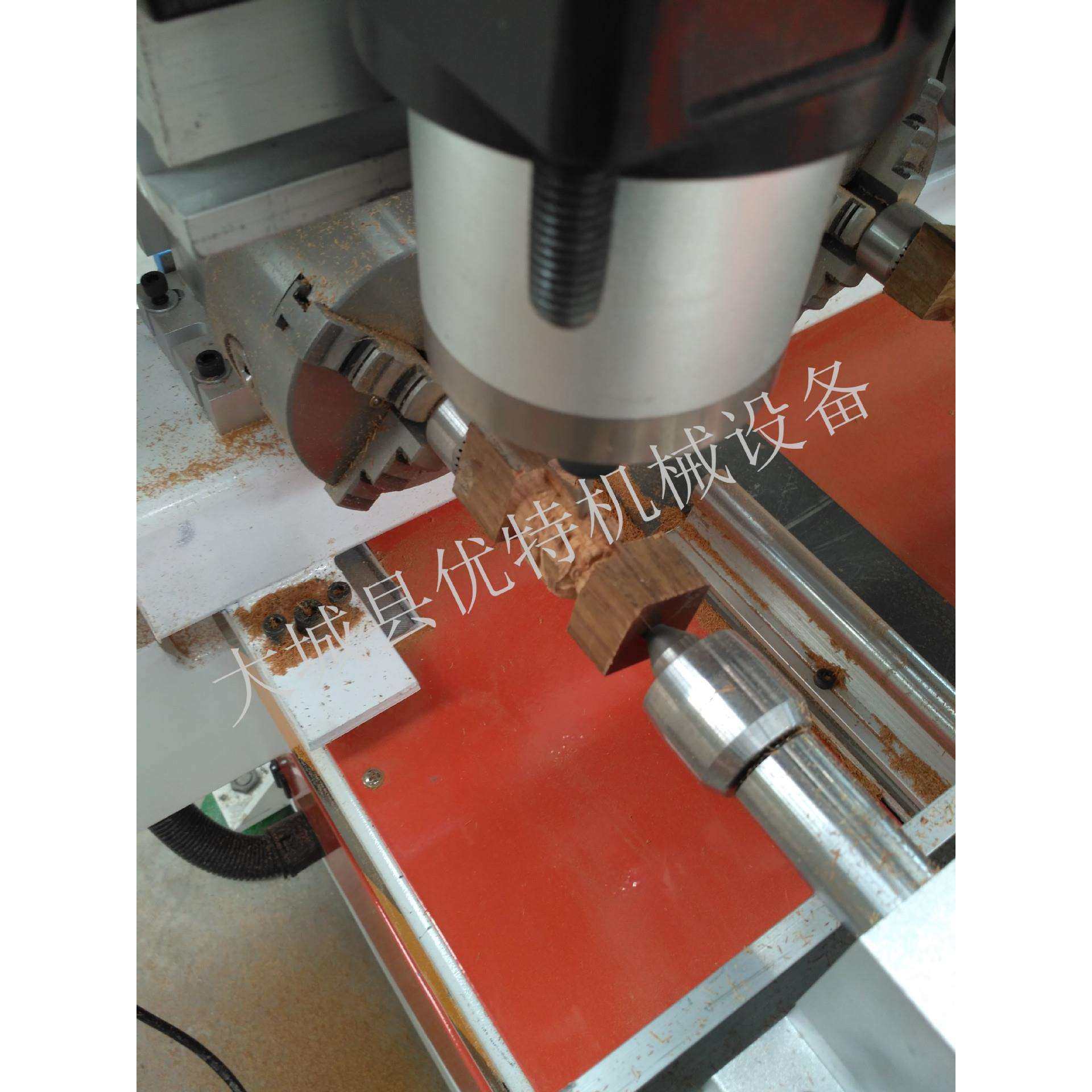 数控四轴木雕机立体旋转雕刻机工艺品摆件雕刻机