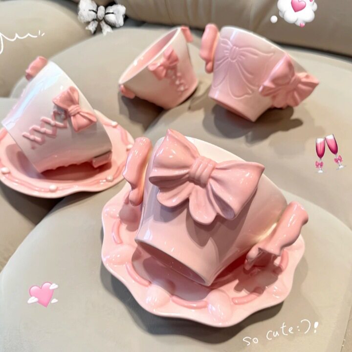 蝴蝶结少女心陶瓷釉下彩饭碗