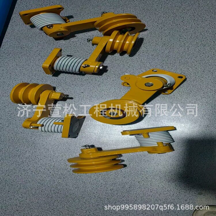 SA6D170涨紧轮6240-61-3800轴
