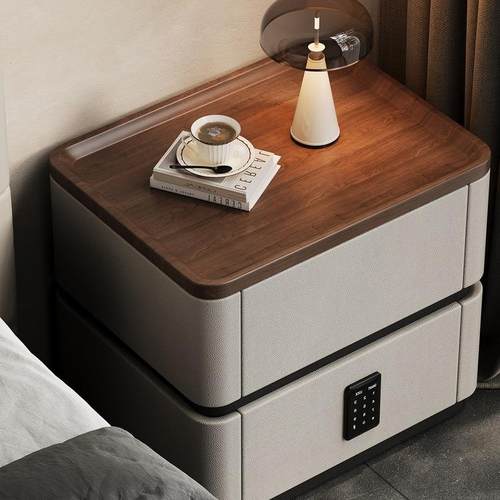 智能实木床头柜带锁家用卧室轻奢感储物柜2025新款意式床边柜