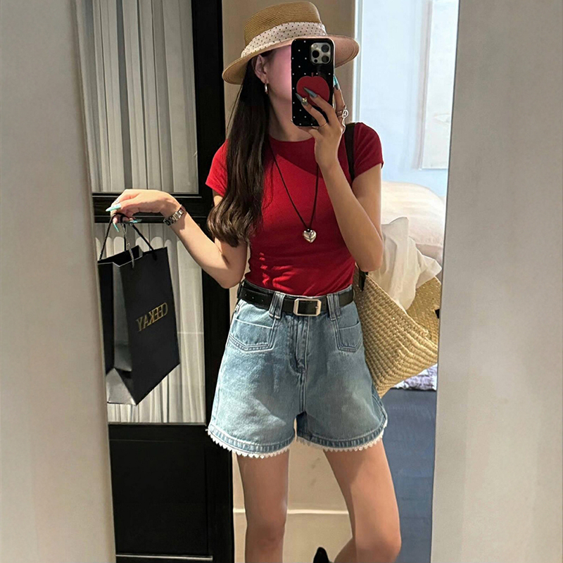 2025夏季新款百搭花边蕾丝直筒阔腿裤大码女装设计感a字牛仔短裤