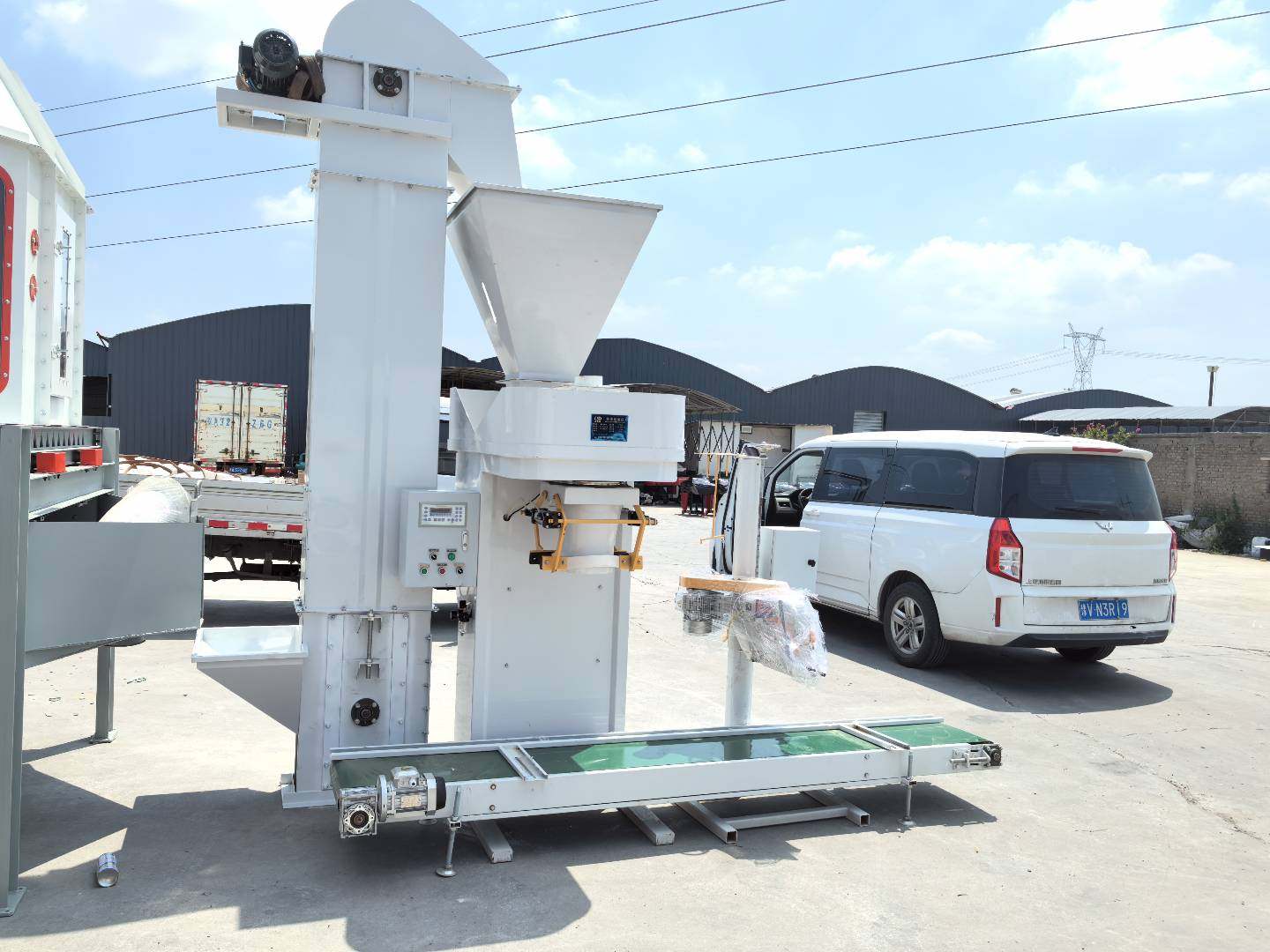 自动定量粉末包装机面粉淀粉化工粉料称重辣椒粉体粉剂灌装机