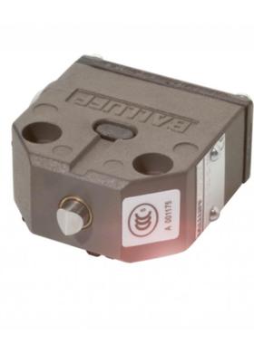 原装全新BOS00YF正品巴鲁夫对射型传感器BOSQ08M-PS-KE20-S49