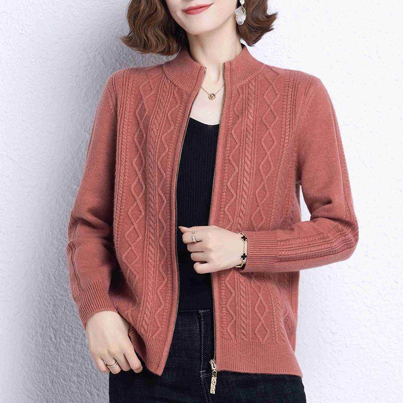 桐乡濮院羊绒衫宽松女士羊毛上衣纯色拉链绞花针织开衫毛衣短外套