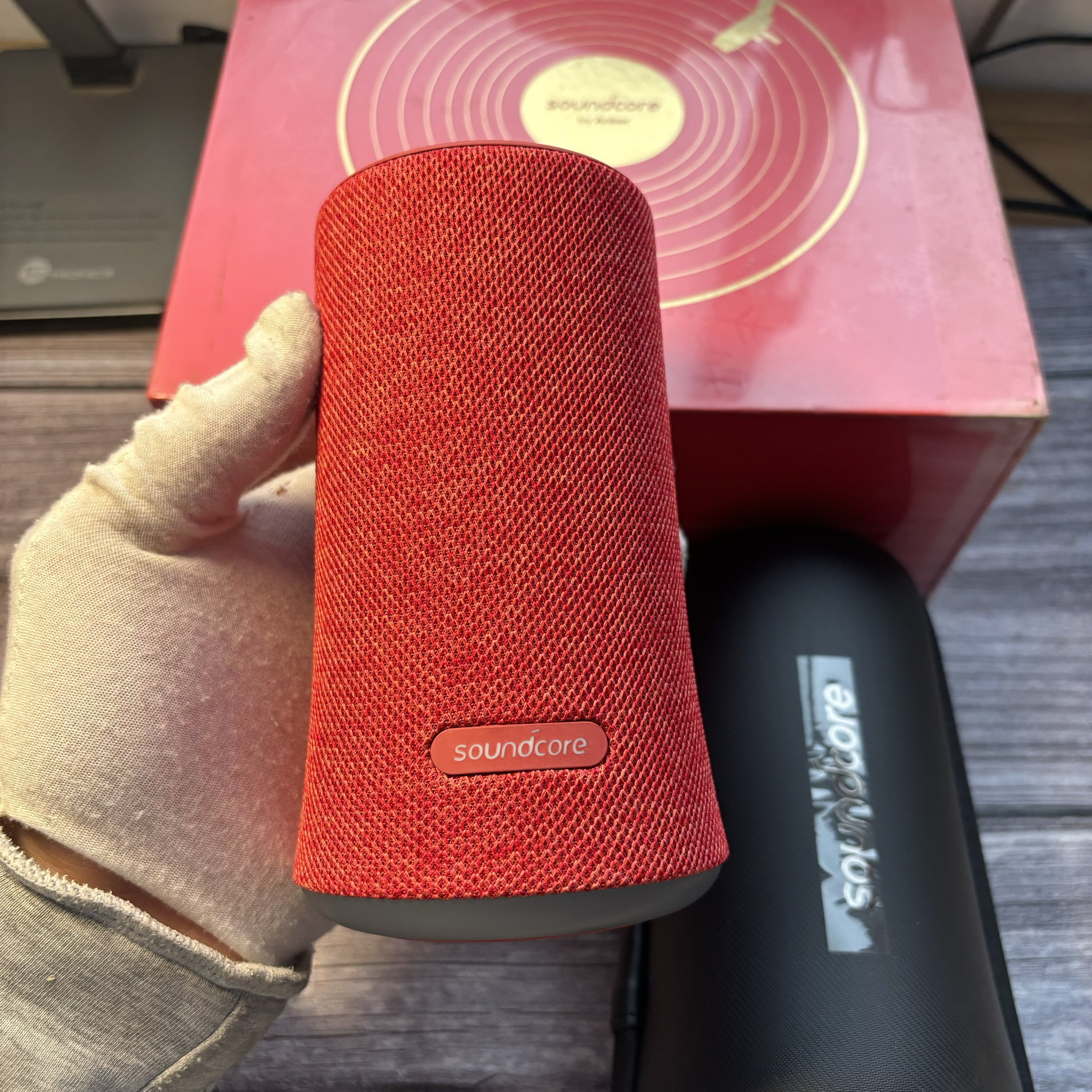anker 便携式无线蓝牙音响Flare防水户外大音量蓝牙音箱