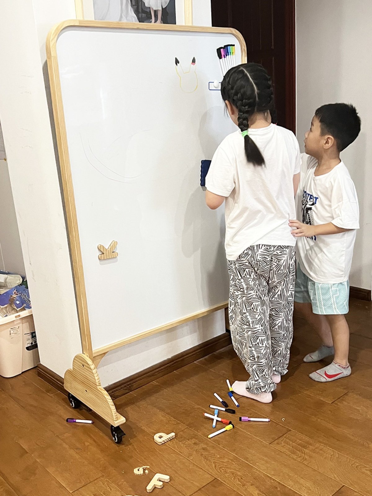 幼儿园白板画板木框立式移动支架木框儿童涂鸦教学专业级白板069,文具电教/文化用品/商务用品,白板,淘宝优惠券,粉丝福利购,淘宝优惠卷