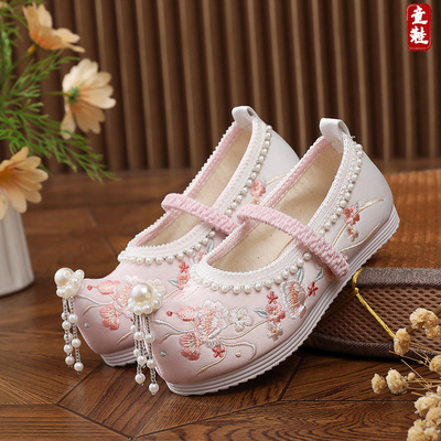 2025新款翘头绣花鞋珍珠点缀