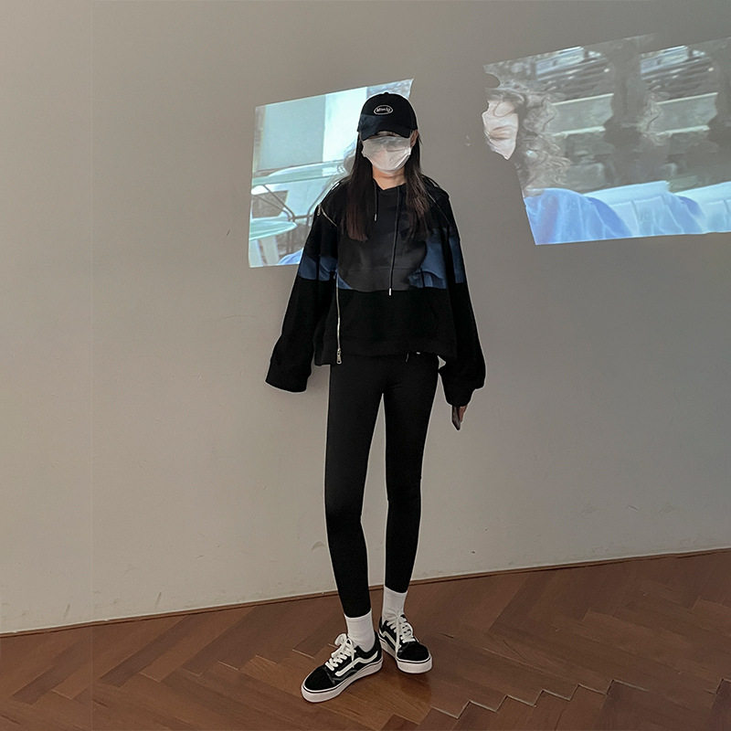 适用于春秋薄款打底裤女黑色芭比液体瑜伽裤压力紧身鲨鱼裤夏外穿