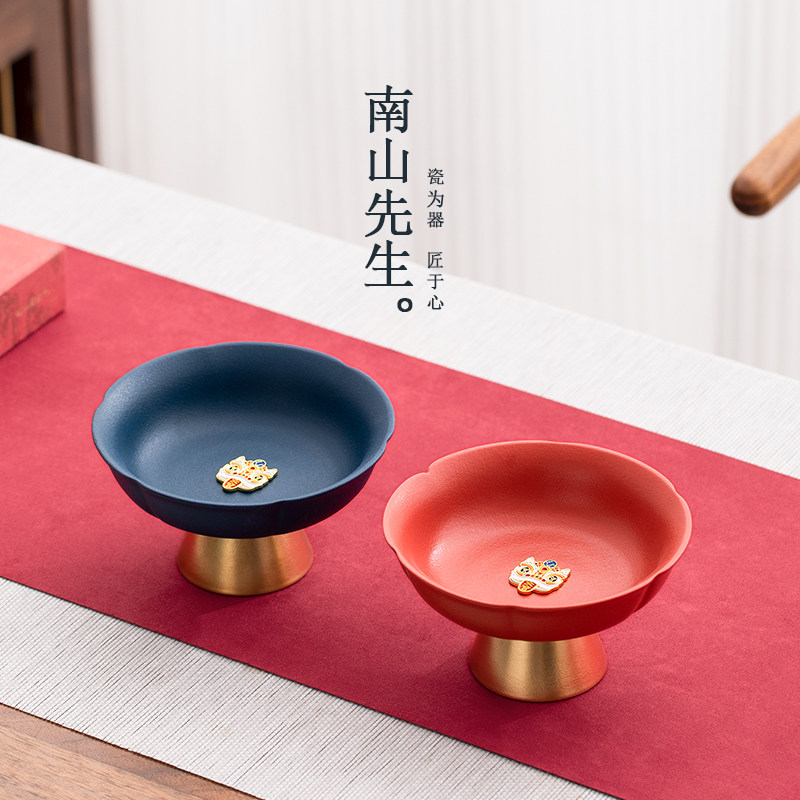 南山先生瑞狮纳福果盘红色高脚水果盘高端轻奢糖果盘中式新年果盘
