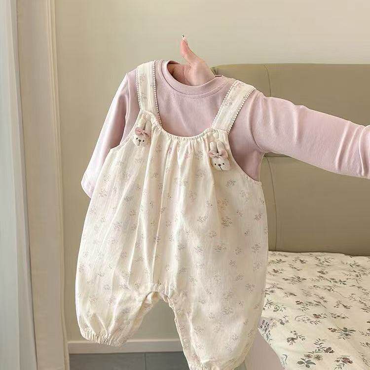 100%纯棉婴儿衣服女宝背