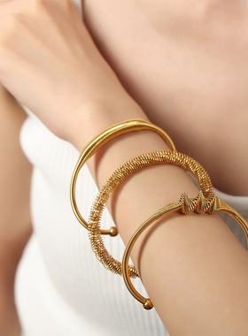 欧美时尚个性嘻哈风朋克饰品几何弹簧扭转设计层次感钛钢开口手镯