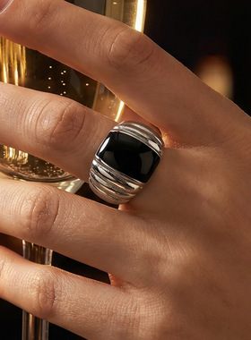 欧美高端INS冷淡风小众设计黑色滴釉条纹戒指钛钢镀18k金时尚指环