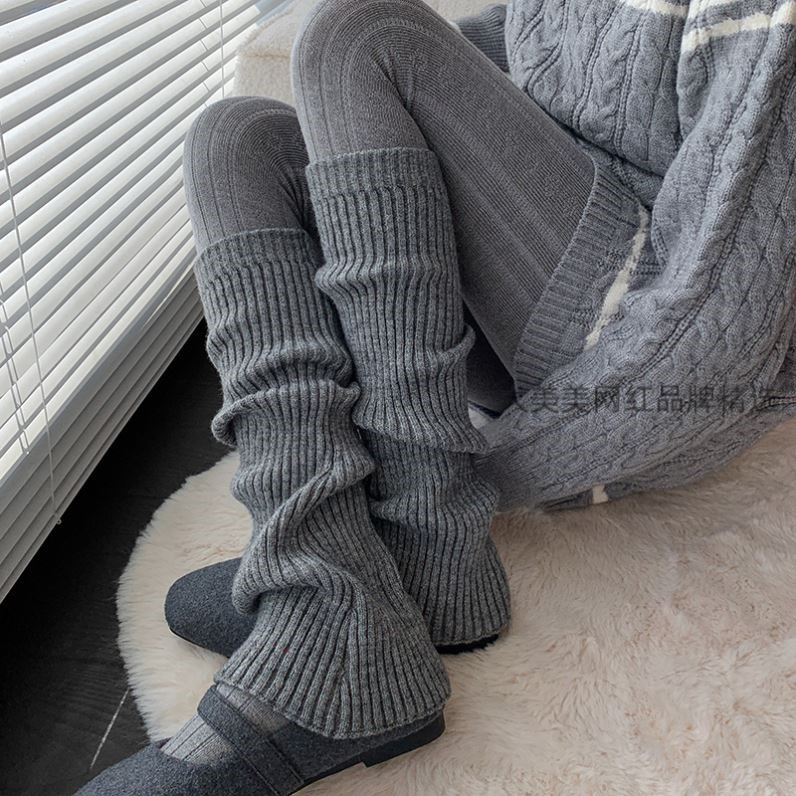 韩国深灰色y2k腿套白色中筒堆堆袜女秋冬针织竖条纹黑色小腿袜套