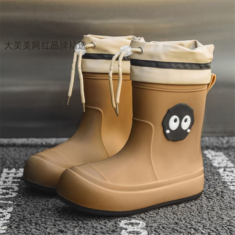 日系可爱雨鞋女款新款时尚轻便雨靴加绒成人女士水鞋防水防滑胶鞋