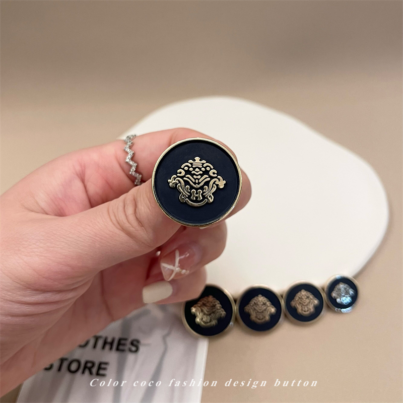 color coco时尚英伦风金属纽扣大衣扣子百搭上衣女西服外套风衣扣