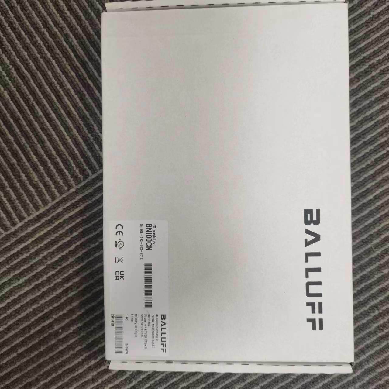 德国BALLUFF巴鲁夫光电传感器BOS01C0 BOS 18M-X-RS20-S4现货