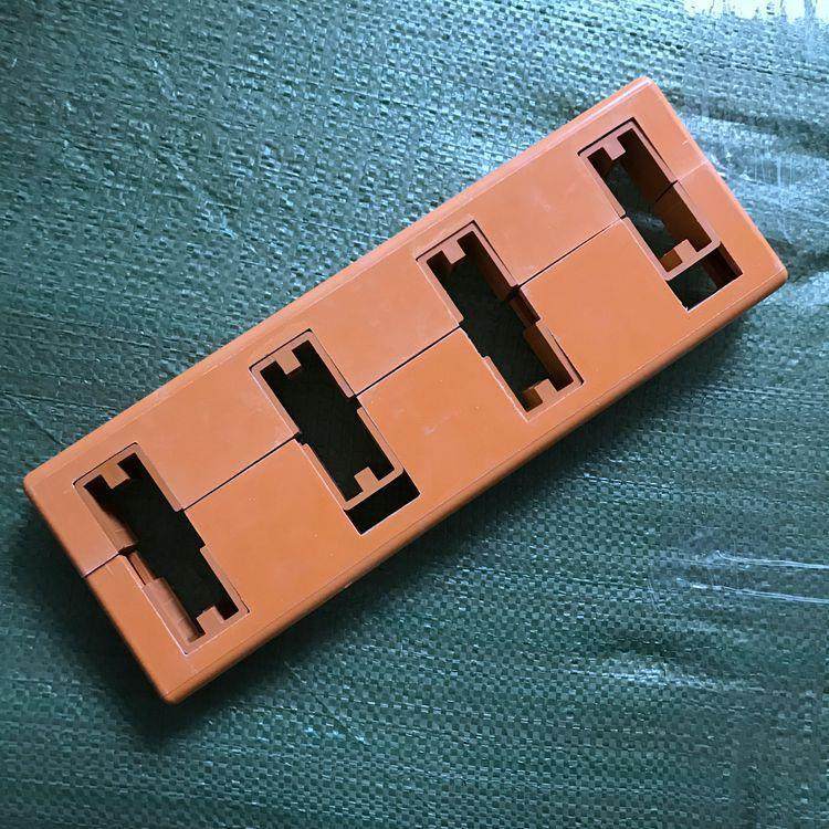 低压柜体装置配套件：MD4-10*100双排绝缘母线框，母线绝缘框