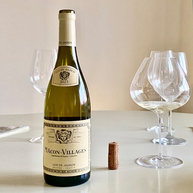 柑橘柠檬香 勃艮第名家 路易亚都Louis Jadot 马孔霞多丽白葡萄酒