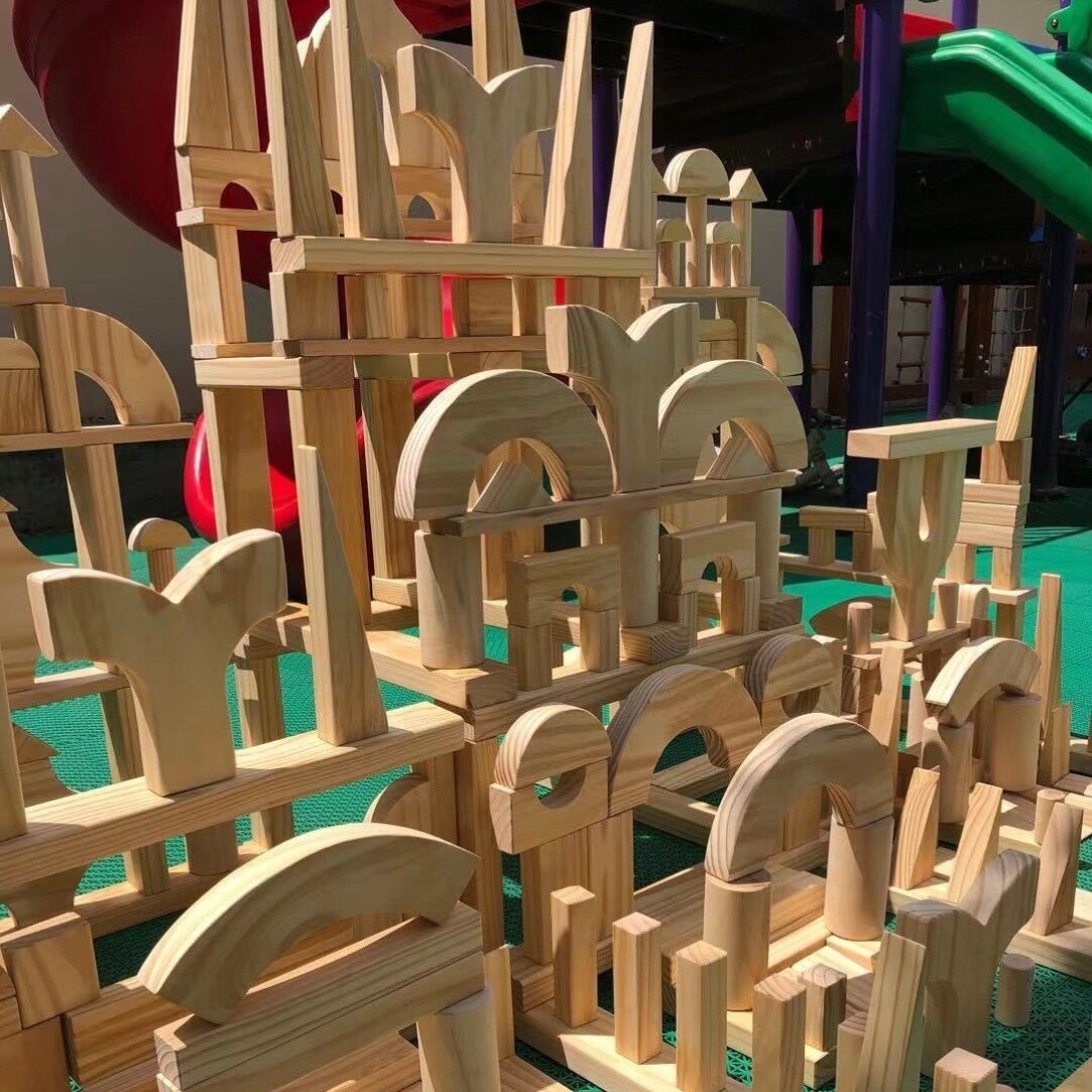 幼儿园构建区大型户外碳化积木木质实木建构防腐炭烧益智儿童玩具