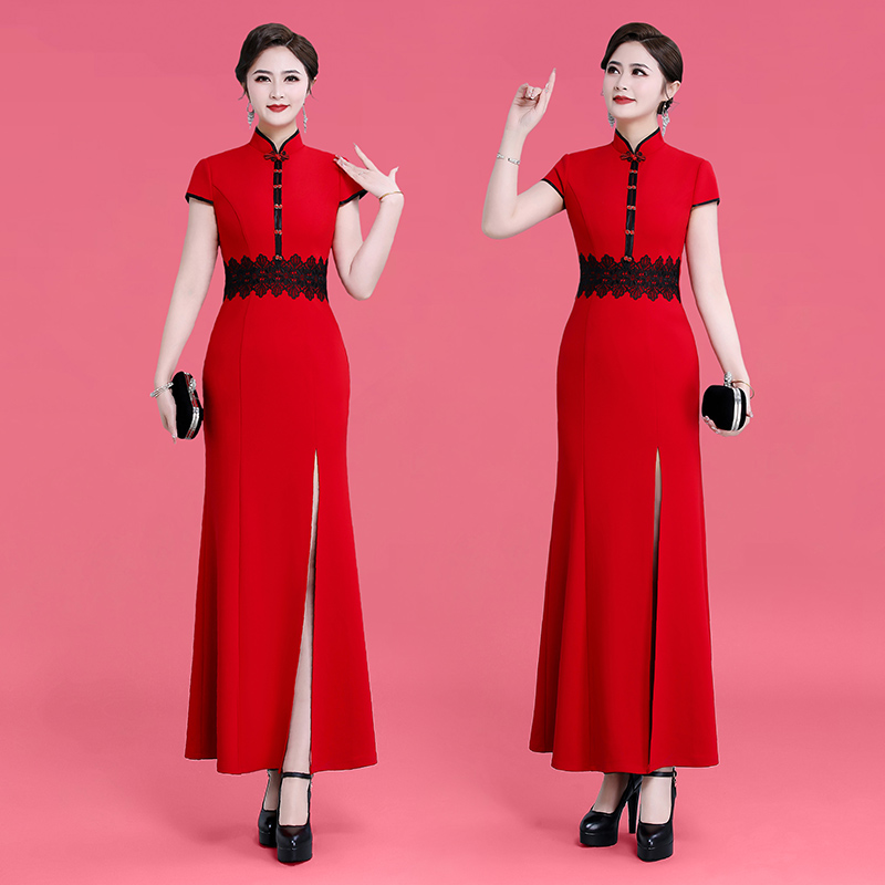 Red cheongsam, long elite suit, 2024 years, Chinese style Red cheongsam, long elite suit, 2024 years, Chinese style