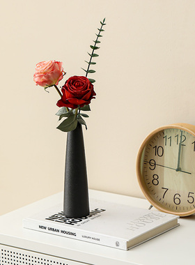 黑色细长陶瓷花瓶摆件客厅装饰电视柜一支插花玫瑰花仿真高级感