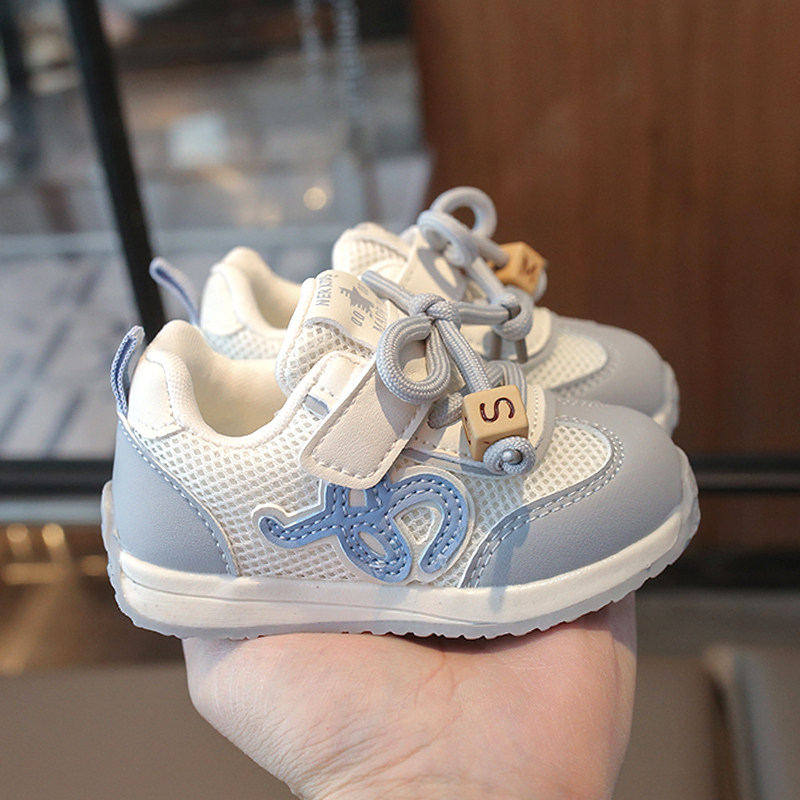 春季男宝宝女0一1-4岁学步鞋软底透气阿甘鞋婴儿春秋12个月运动鞋