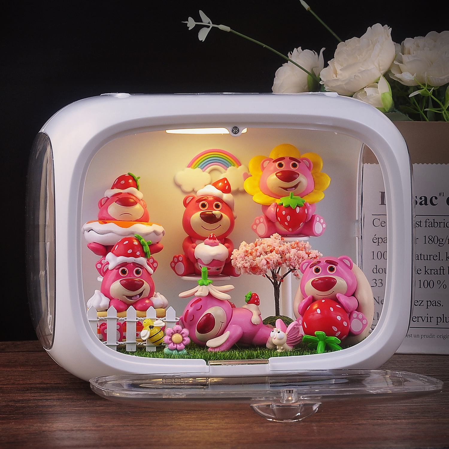 草莓熊周边手办盲盒灯太空舱摆件生日情人节礼物送女生朋友圣诞节