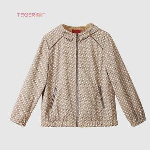 泰格女装旗下品牌美迪菲秋装新款宽松加里衬薄款外套连帽中年女装