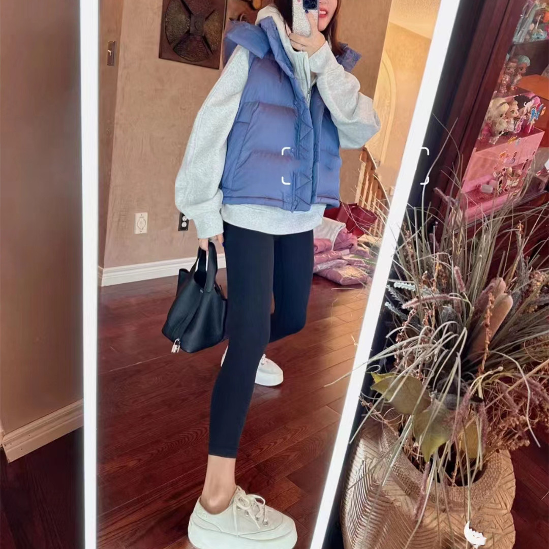 町蜜乐·lu+缘！保暖篙蓬松鹅绒羽绒马甲女连帽无袖面包服703