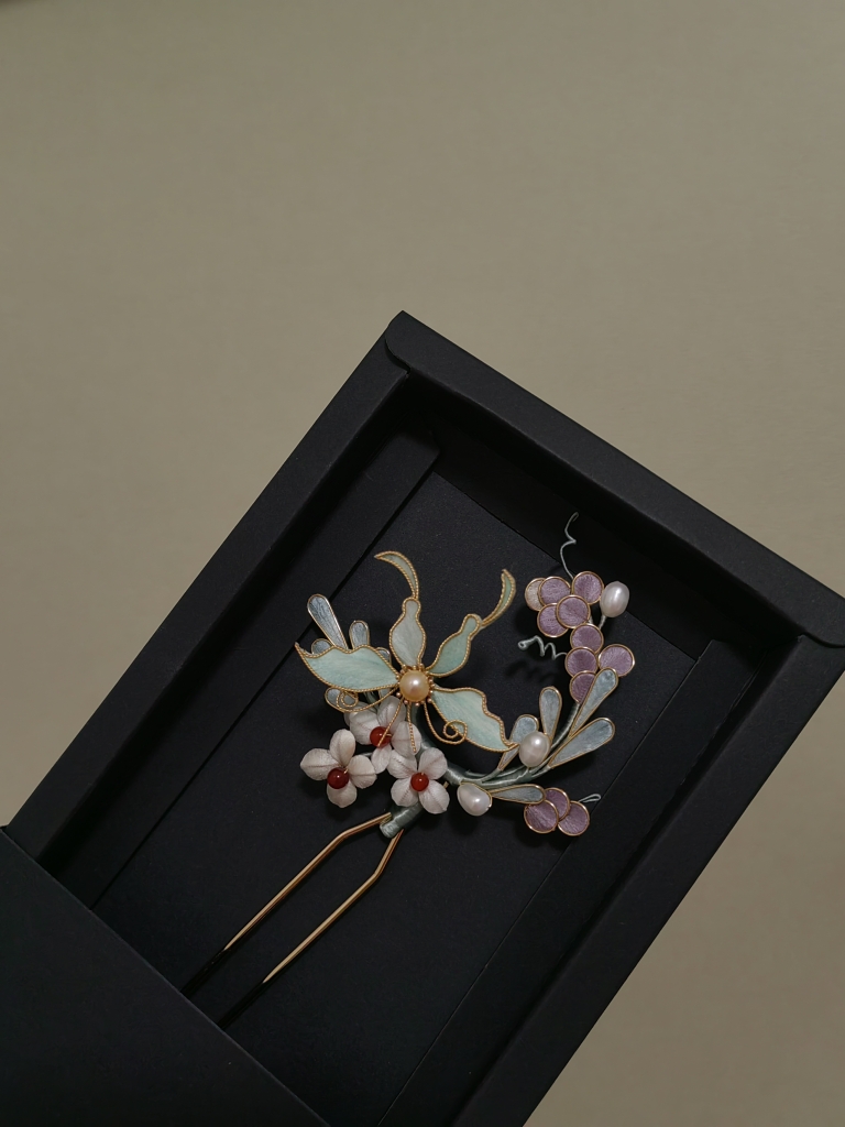 起居录原创绒花颤枝蝴蝶原创头饰发簪汉服旗袍国风发饰礼品