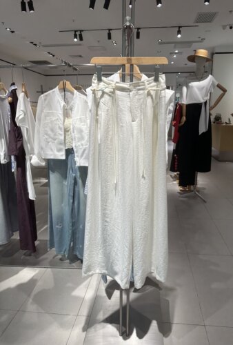 RoseAlyssa若诗莉莎2026年夏吊绳腰带直筒裤休闲裤R6204-1409-499