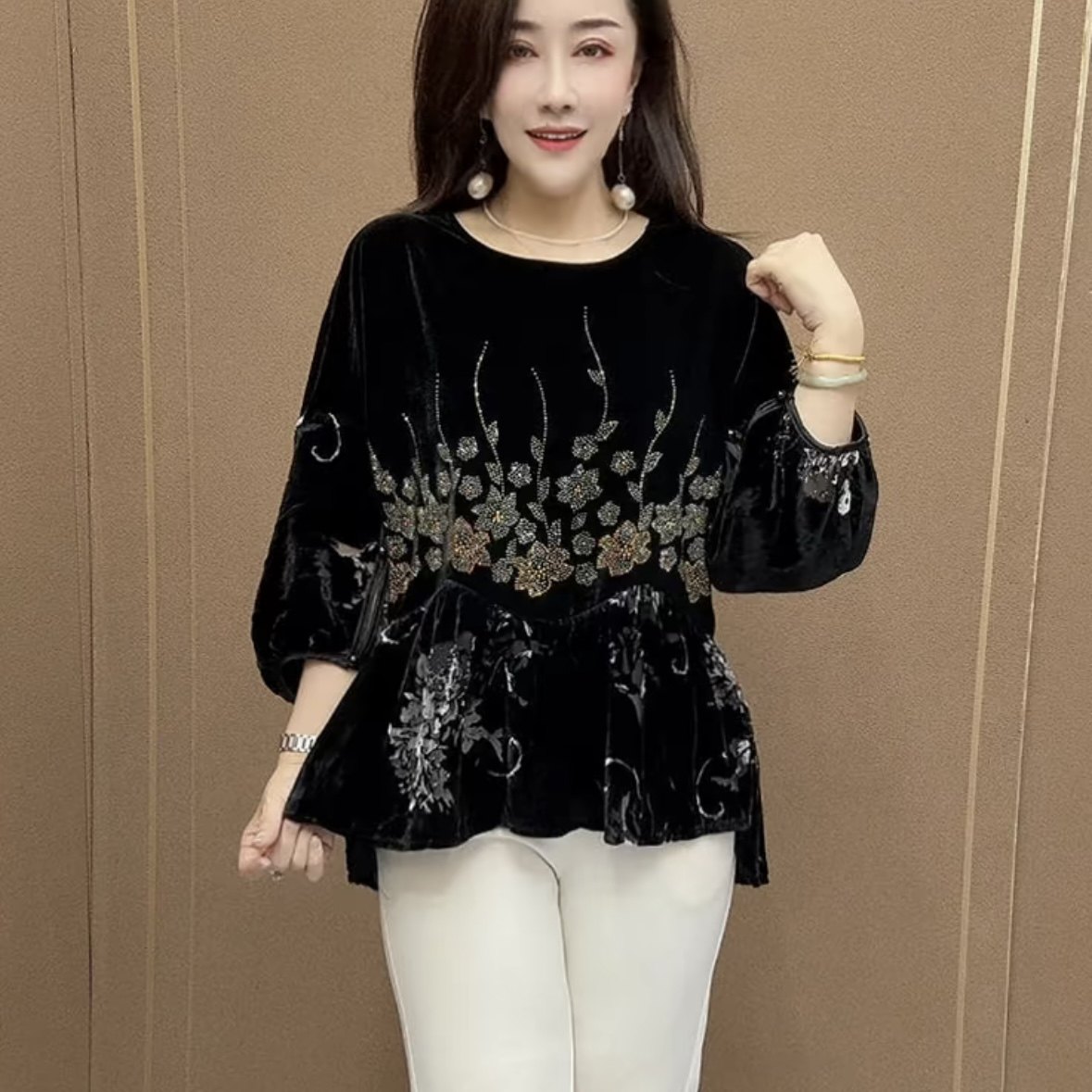秋季新款时尚金丝绒女士小衫烫钻七分袖中老年妈妈装T恤镂空性感