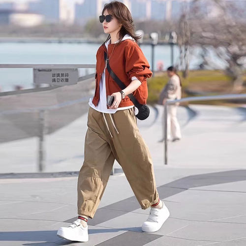 洋气圆领短外套牛仔哈伦裤两件套