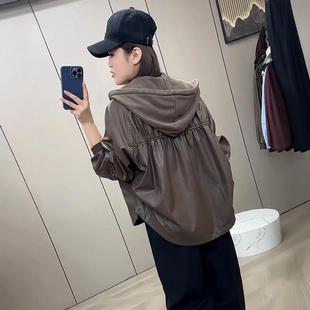 休闲皮尤短外套连帽气质重工皮衣2026秋季宽松休闲款式上衣外套潮