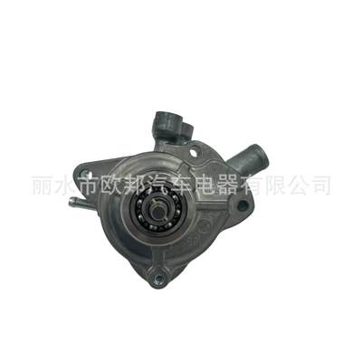 19200-KWN-901适用本田摩托PCX125 150水泵VARIO CLICK LEAD125