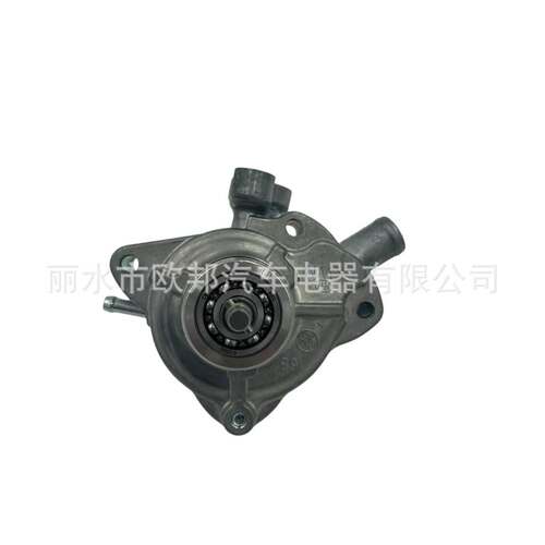 19200-KWN-901适用本田摩托PCX125 150水泵VARIO CLICK LEAD125