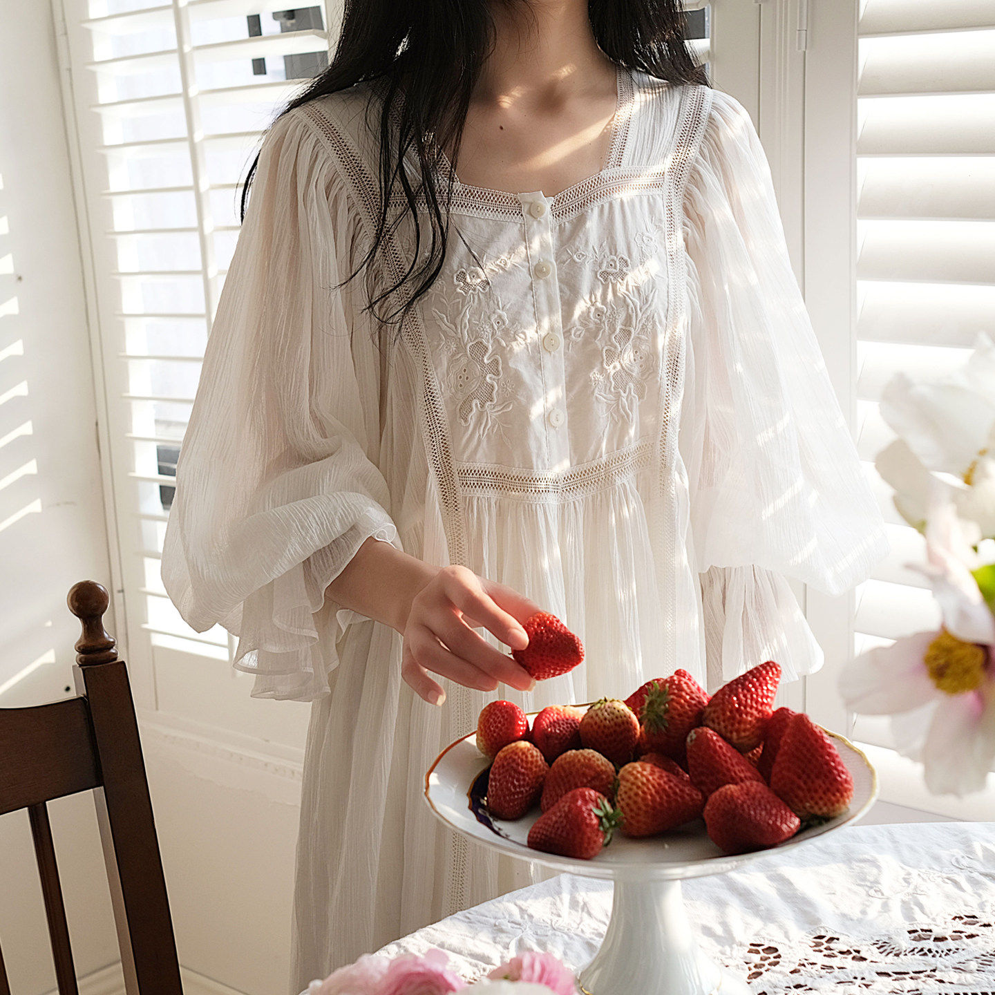 白色长袖睡裙女款纯棉2026新款公主风法式复古宫廷风睡衣女士裙子