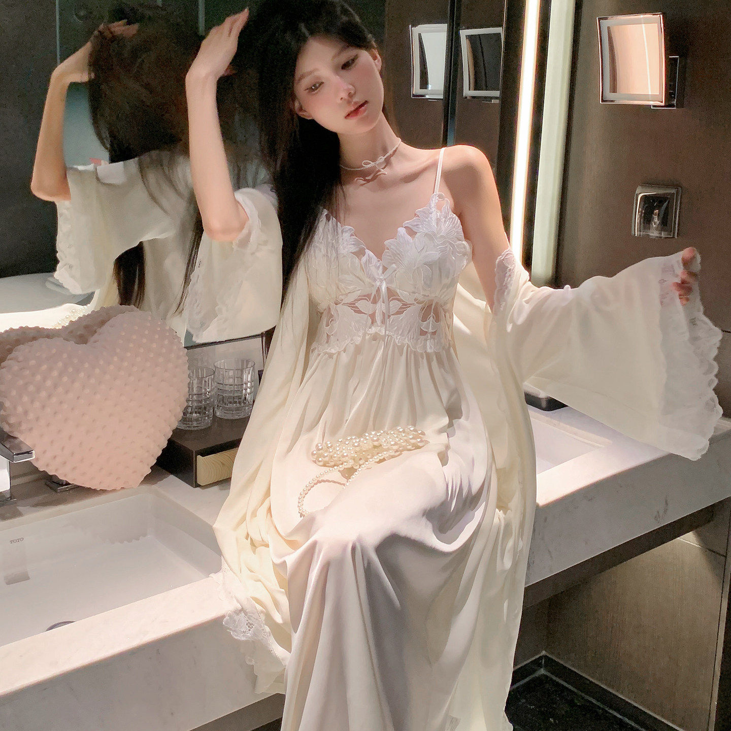 法式冰丝吊带睡衣两件套女款高级感睡袍性感睡裙女带胸垫新娘晨袍