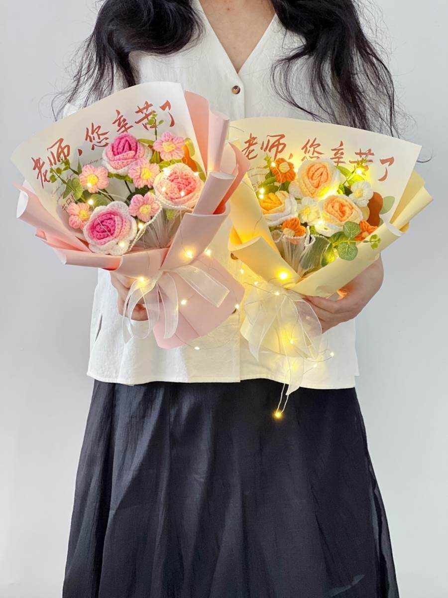创意成品针织渐变玫瑰花束玩偶熊仪式感惊喜走心七夕节生日礼物女
